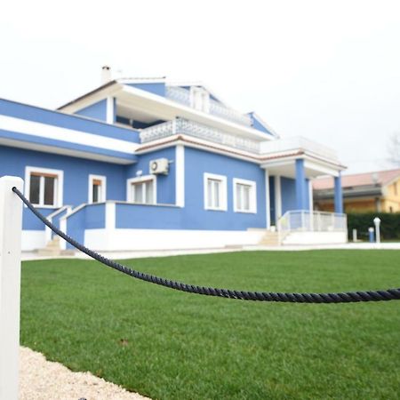 Villa Le Garden Неттуно Екстер'єр фото