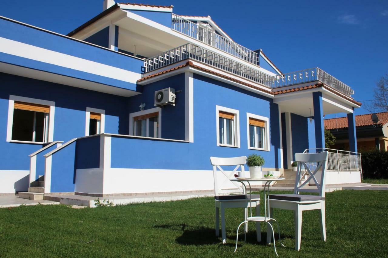 Villa Le Garden Неттуно Екстер'єр фото