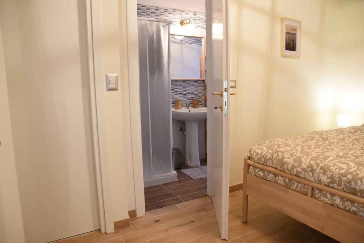 Villa Le Garden Неттуно Екстер'єр фото